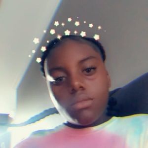 Meet your Posher, Derica